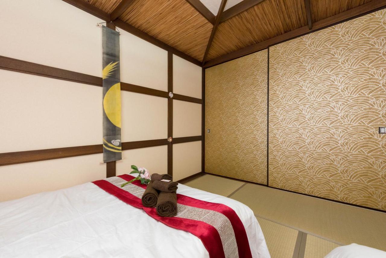 The Bamboo Moon Palace / Shin-Osaka Exterior photo